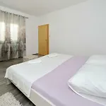 Pensión House Andrija