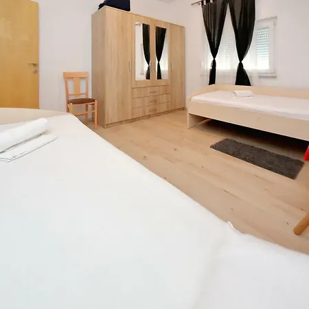 House Andrija 4*