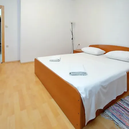 House Andrija 4*