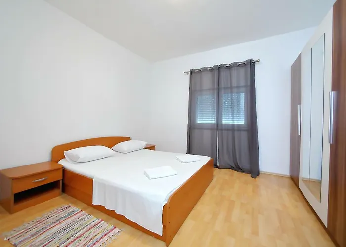 House Andrija Gæstehus Bibinje